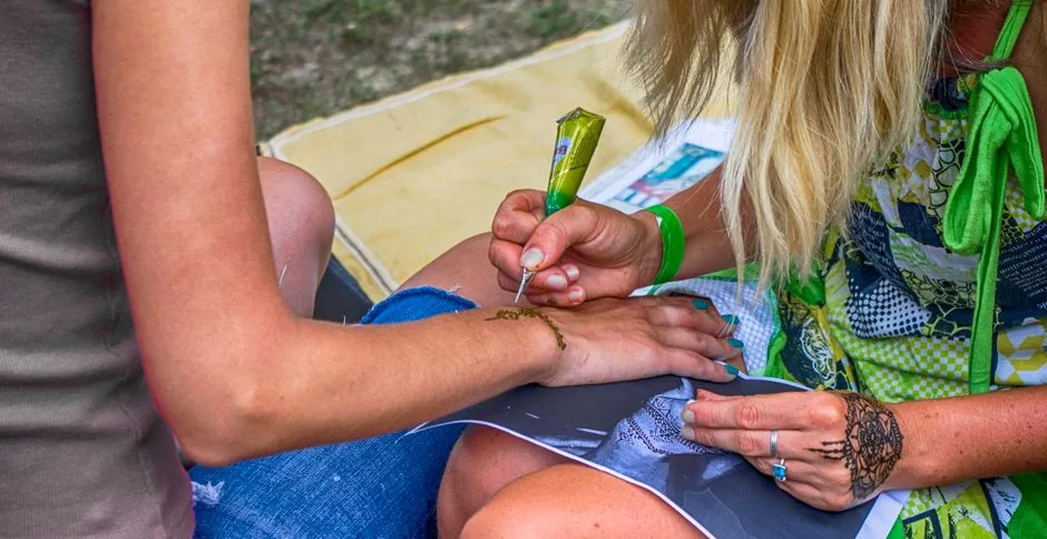 Henna y tintes vegetales: guía completa para elegir el tuyo